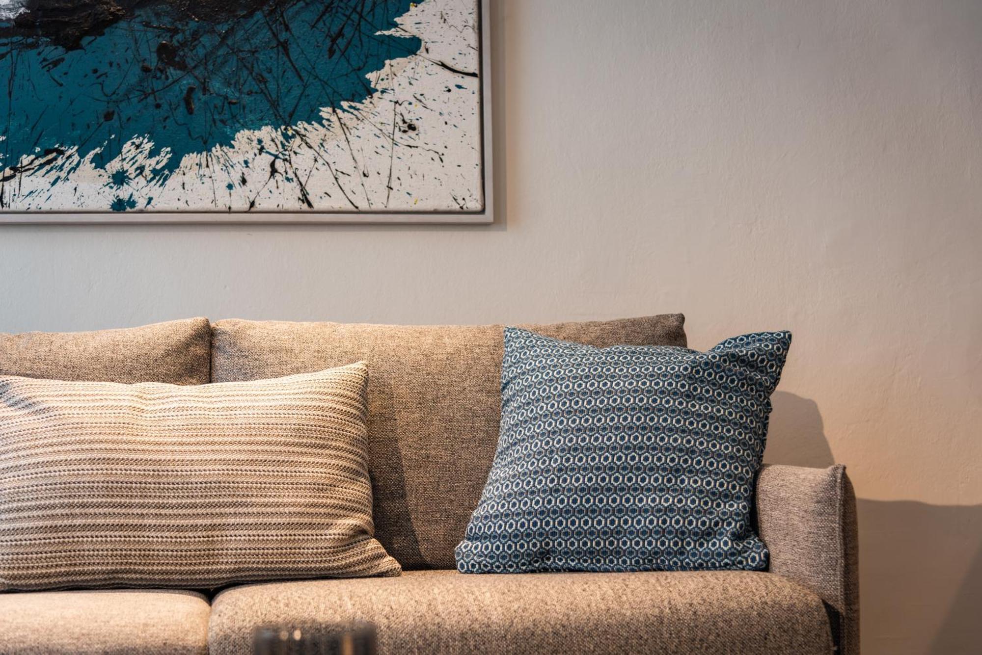 Luxury Design In Center Apartment *