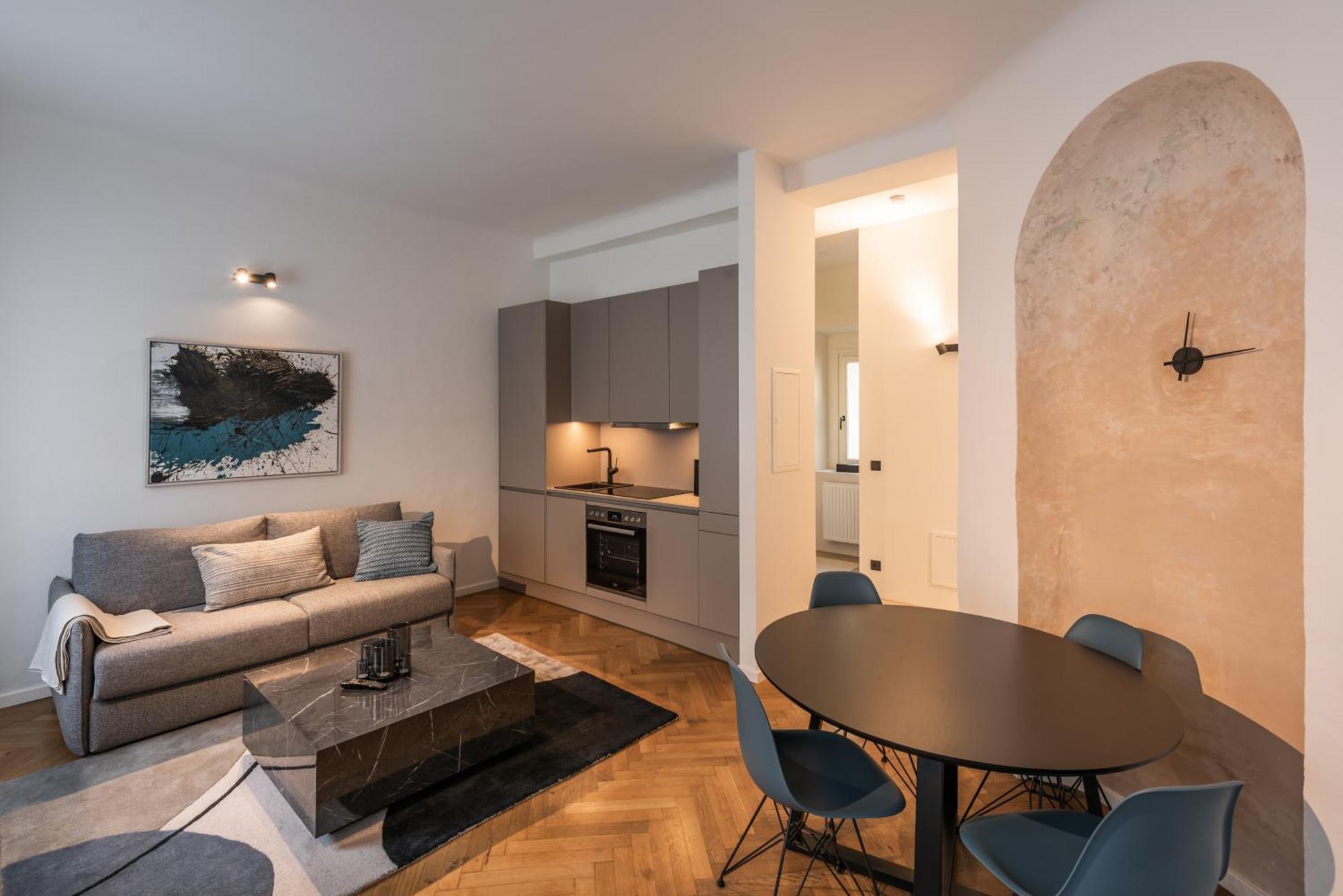 Luxury Design In Center Apartment Graz